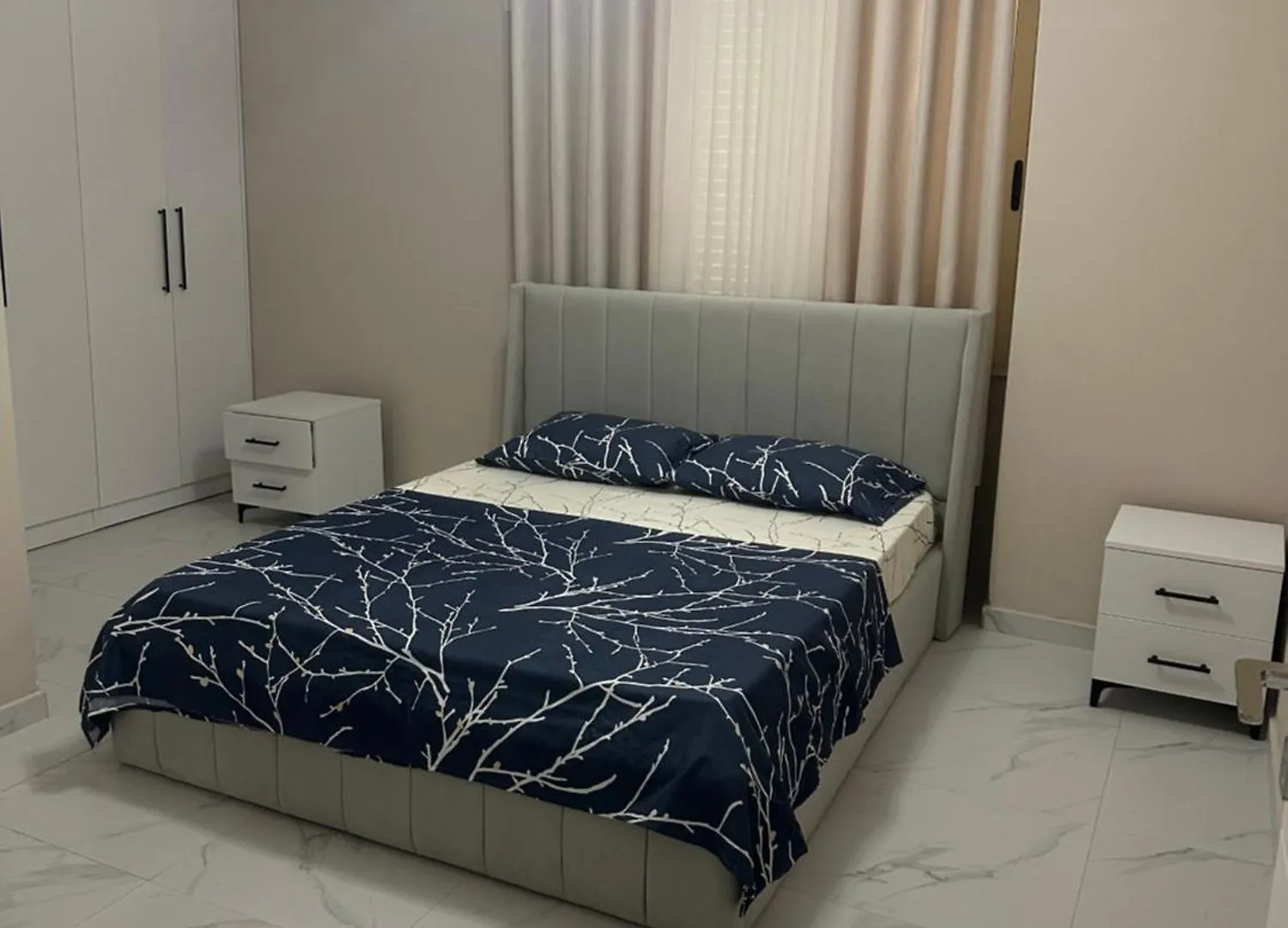 Roy Apartments III ,New Location Durres Albania