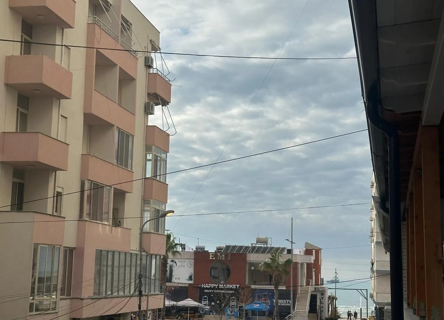 Roy Apartments III ,New Location Durres Albania